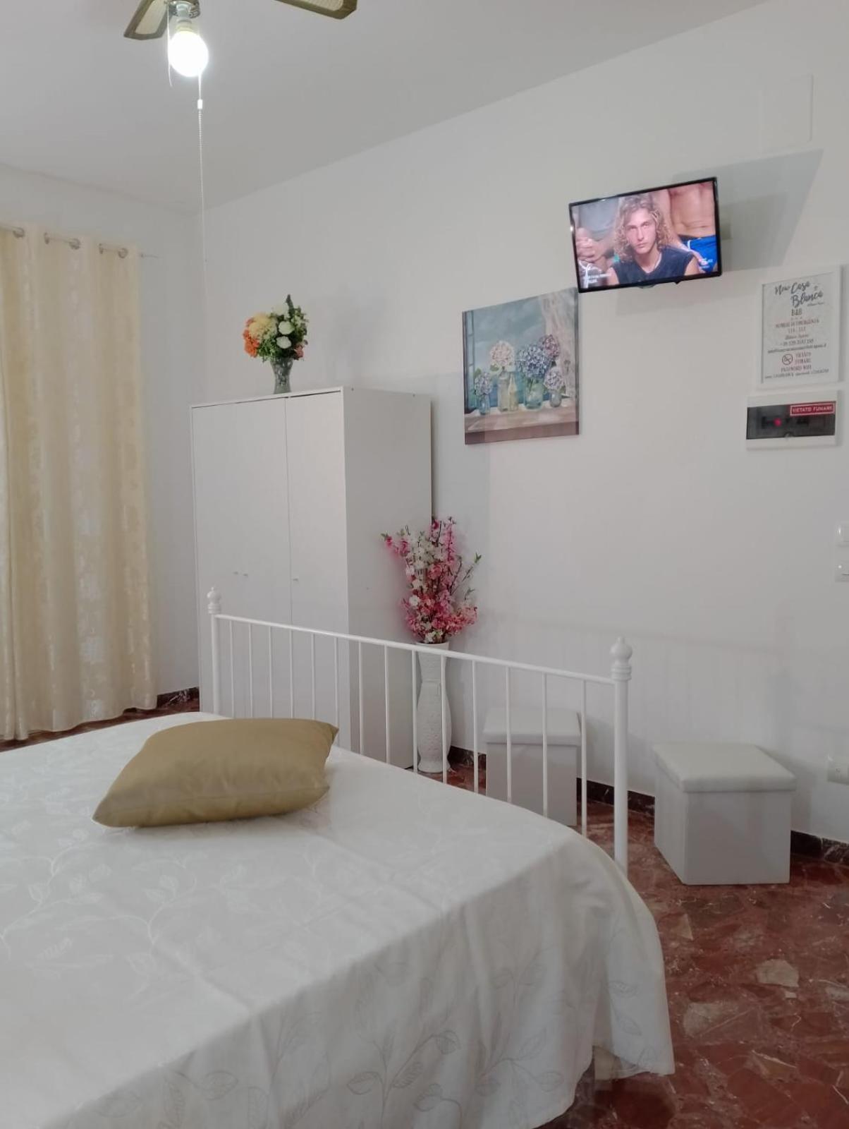 B&B Casa Blanca ซานวิโต โลคาโป ภายนอก รูปภาพ