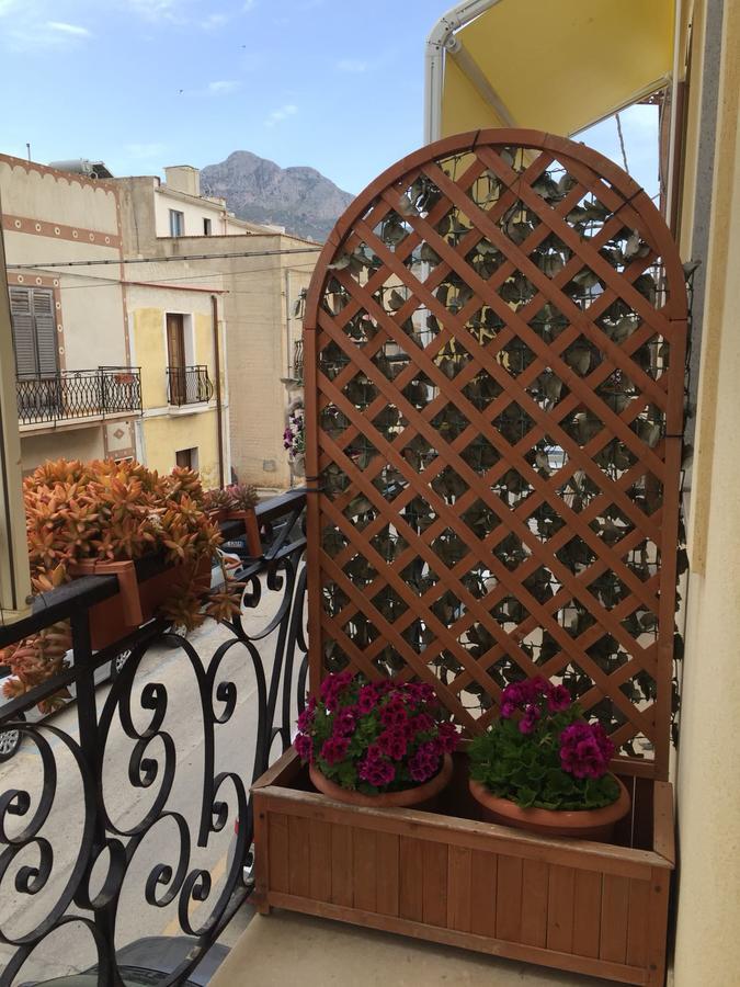 B&B Casa Blanca ซานวิโต โลคาโป ภายนอก รูปภาพ