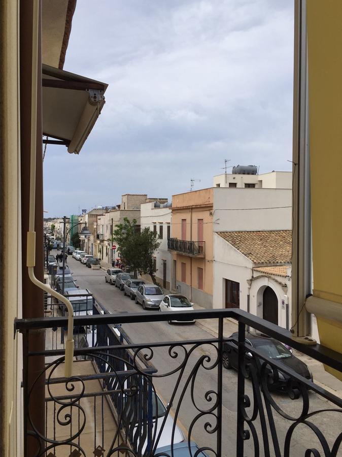 B&B Casa Blanca ซานวิโต โลคาโป ภายนอก รูปภาพ
